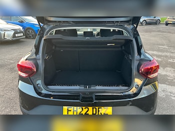 Used Dacia Sandero Stepway 2022 for sale - 76918801: Photo