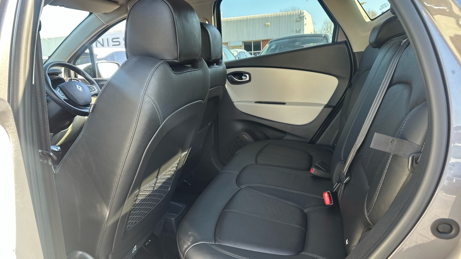 Used Renault Captur 2018 for sale - 77883811: Photo 16