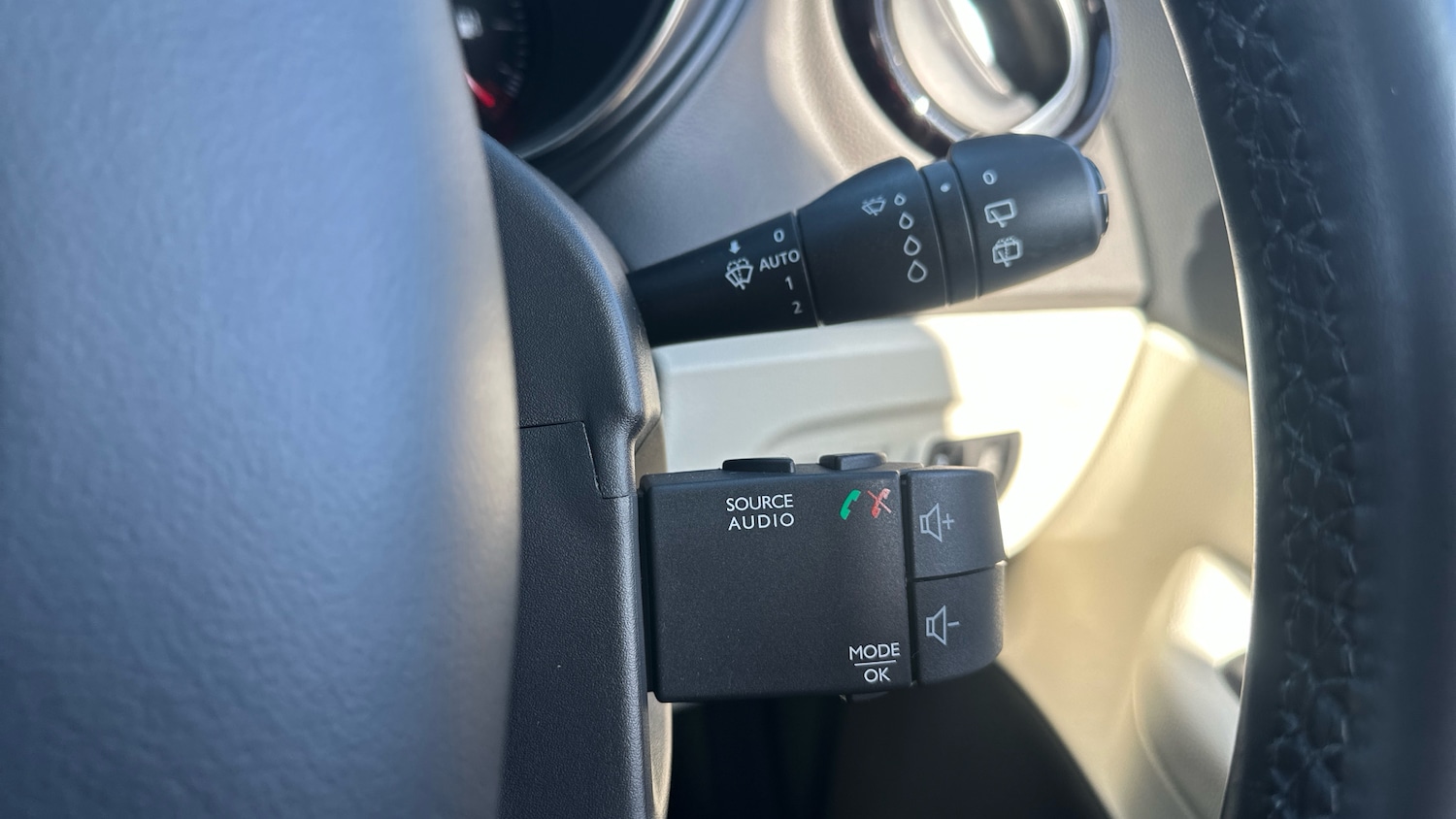 Used Renault Captur 2018 for sale - 77883811: Photo 26