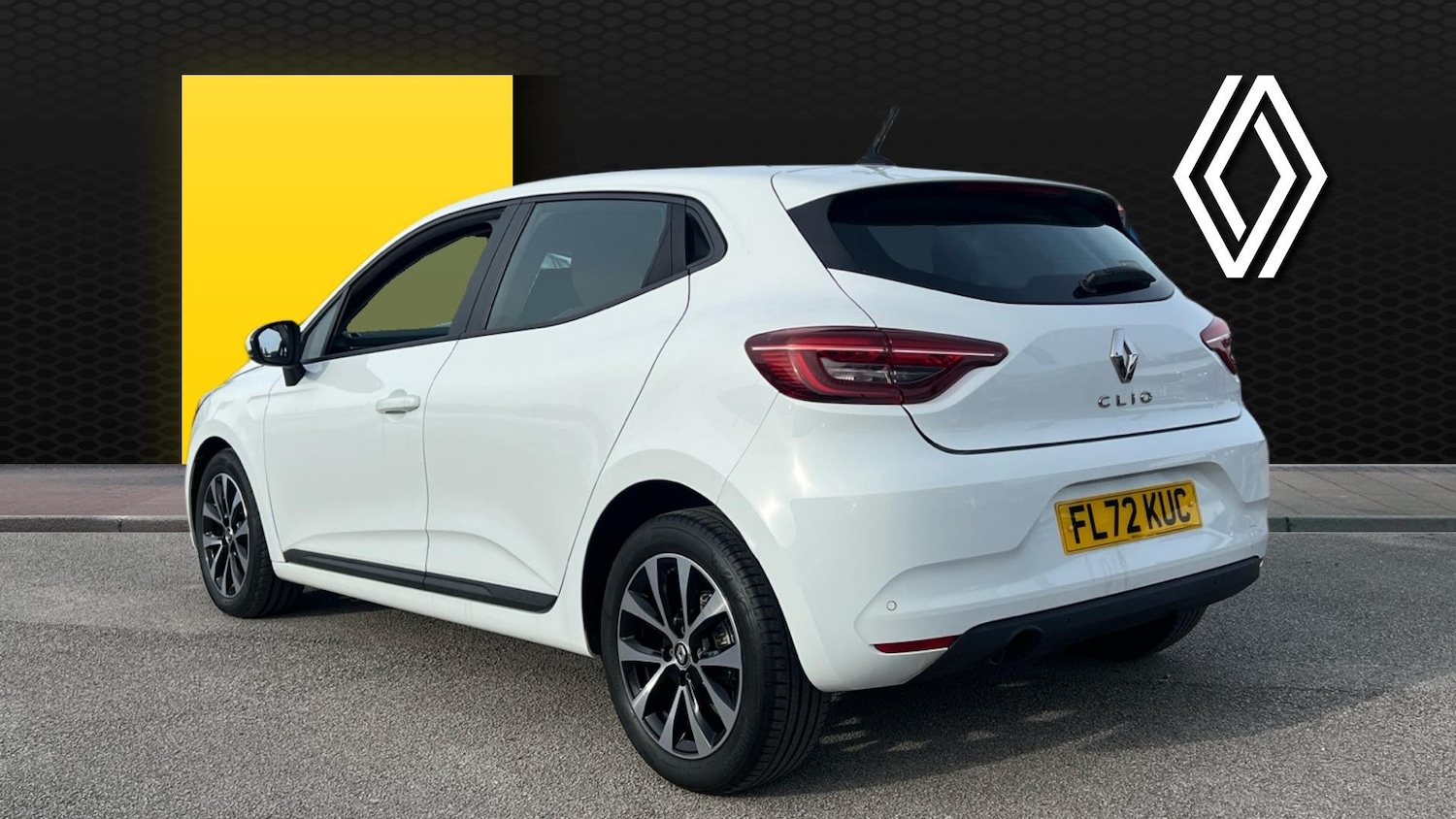 Used Renault Clio 2022 for sale - 77528498: Photo 2