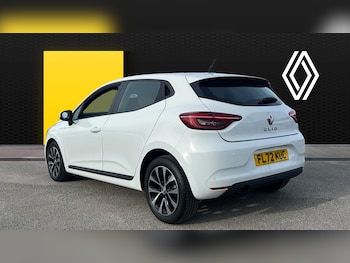 Used Renault Clio 2022 for sale - 77528498: Photo