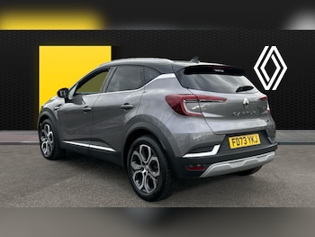 Used Renault Captur 2024 for sale - 76236564: Photo