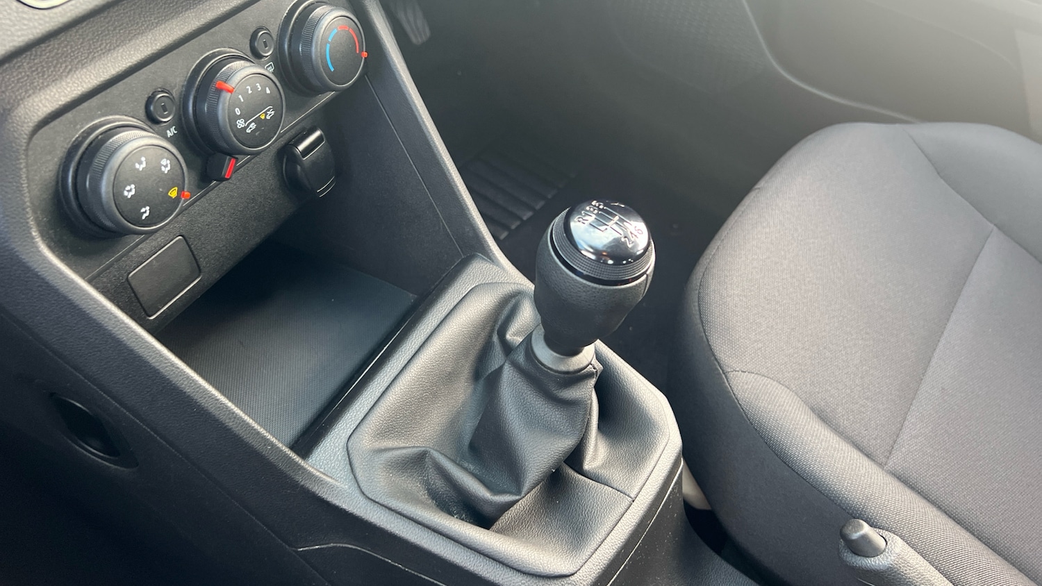 Used Dacia Sandero 2022 for sale - 76493752: Photo 13