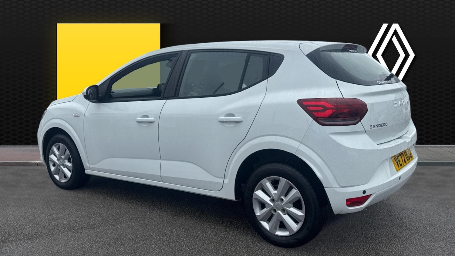 Used Dacia Sandero 2023 for sale - 77933894: Photo 2