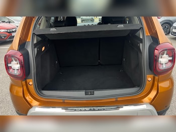 Used Dacia Duster 2018 for sale - 79017855: Photo