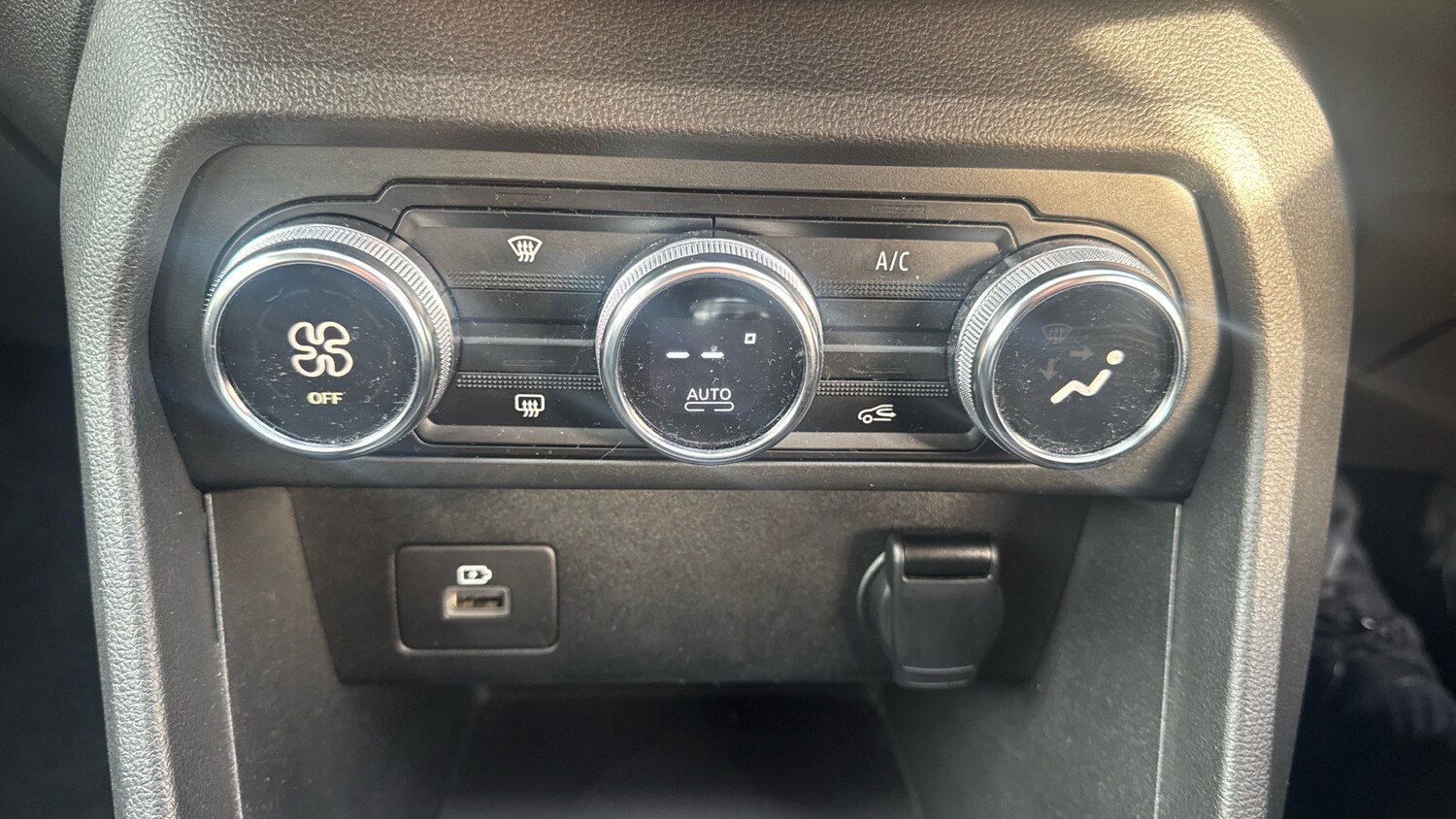 Used Dacia Sandero Stepway 2022 for sale - 76510613: Photo 34