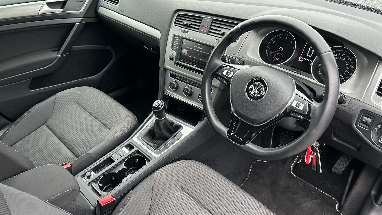 Used Volkswagen Golf 2016 for sale - 76637587: Photo 11