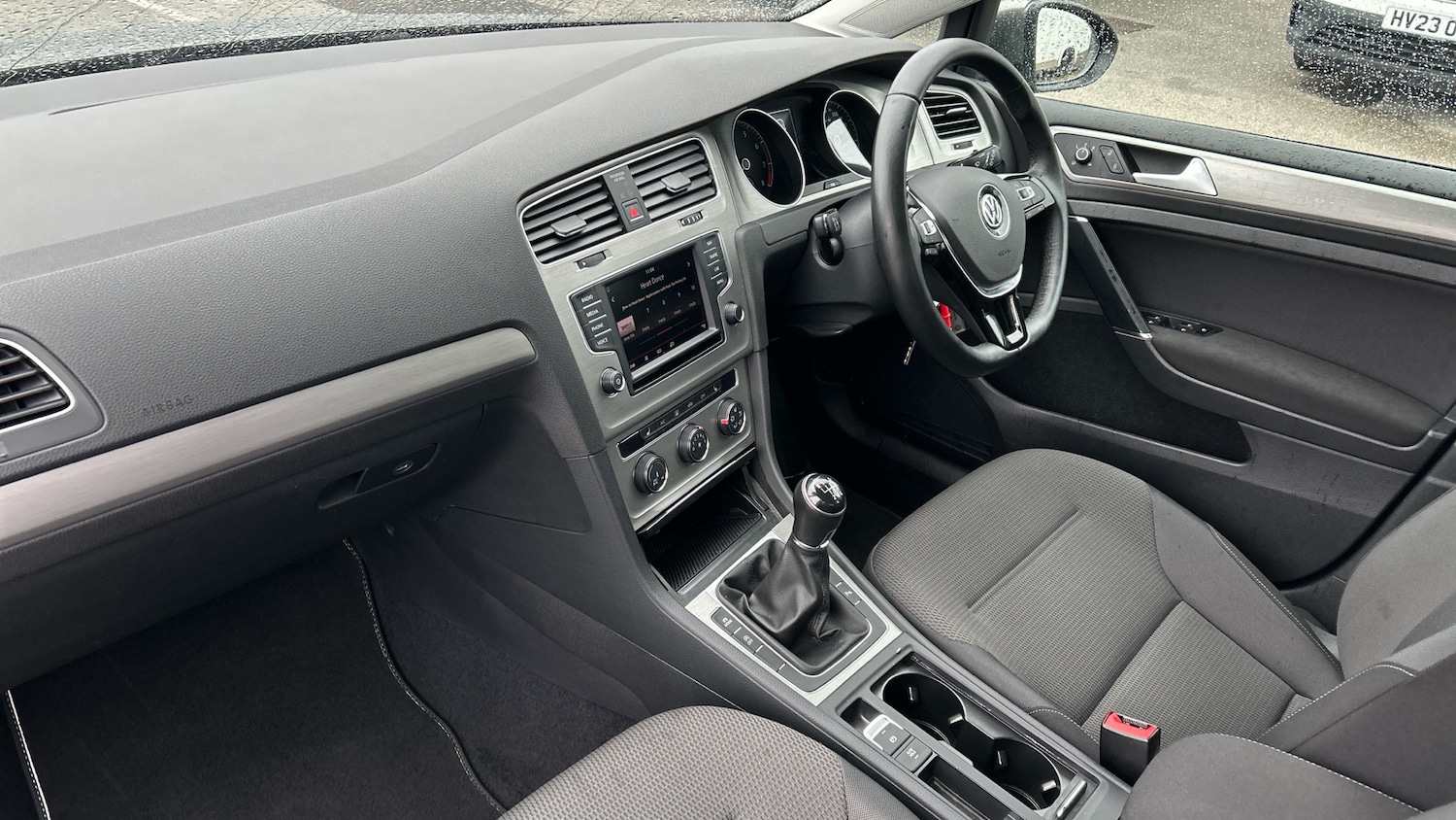 Used Volkswagen Golf 2016 for sale - 76637587: Photo 9