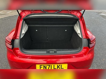 Used Renault Clio 2021 for sale - 76428606: Photo