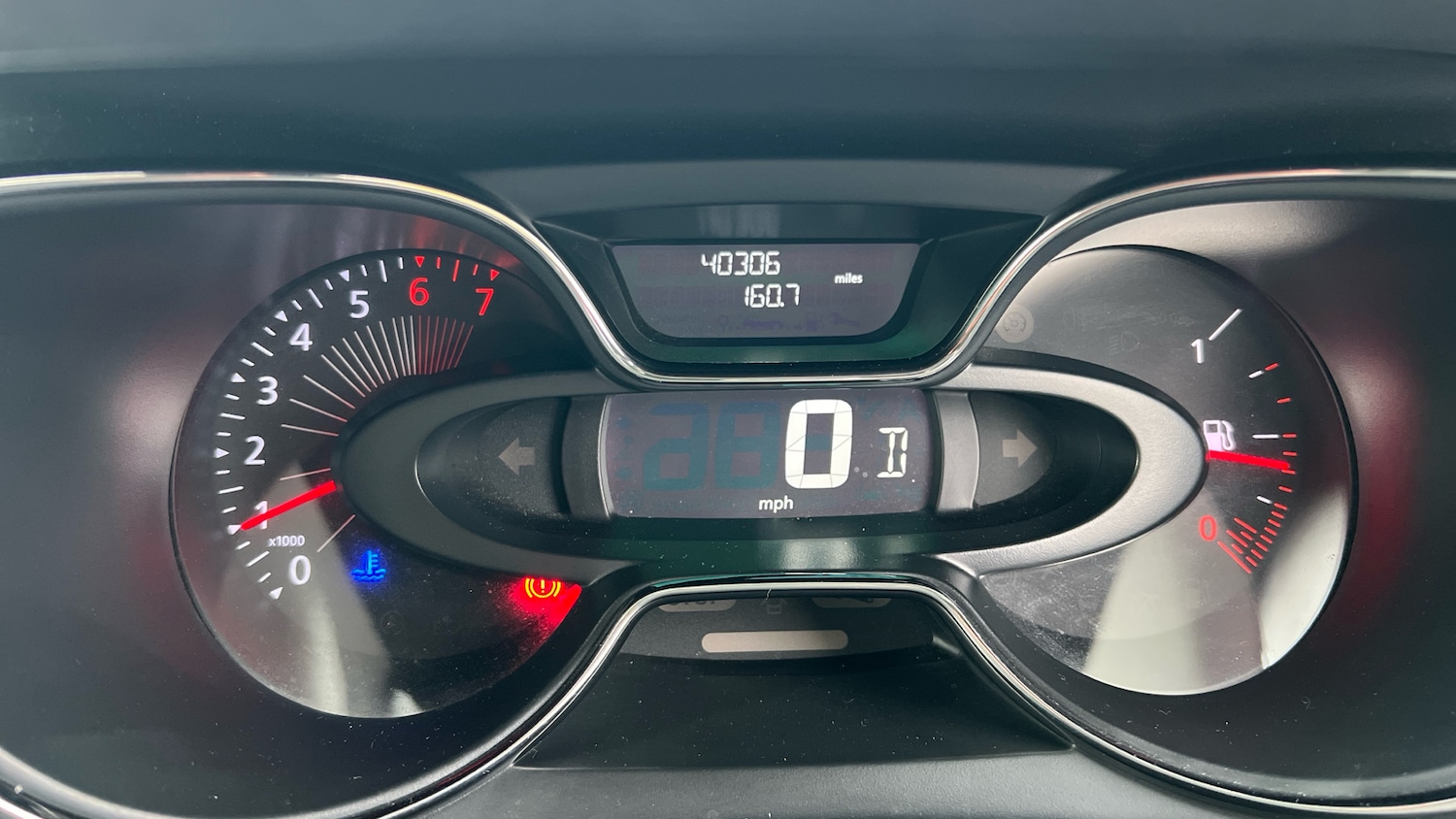 Used Renault Captur 2017 for sale - 76449516: Photo 18