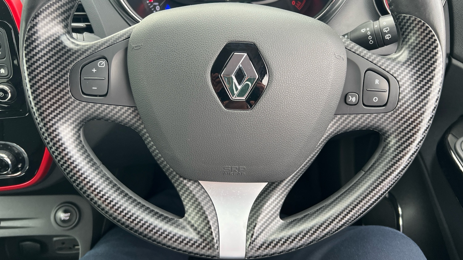 Used Renault Captur 2017 for sale - 76449516: Photo 32