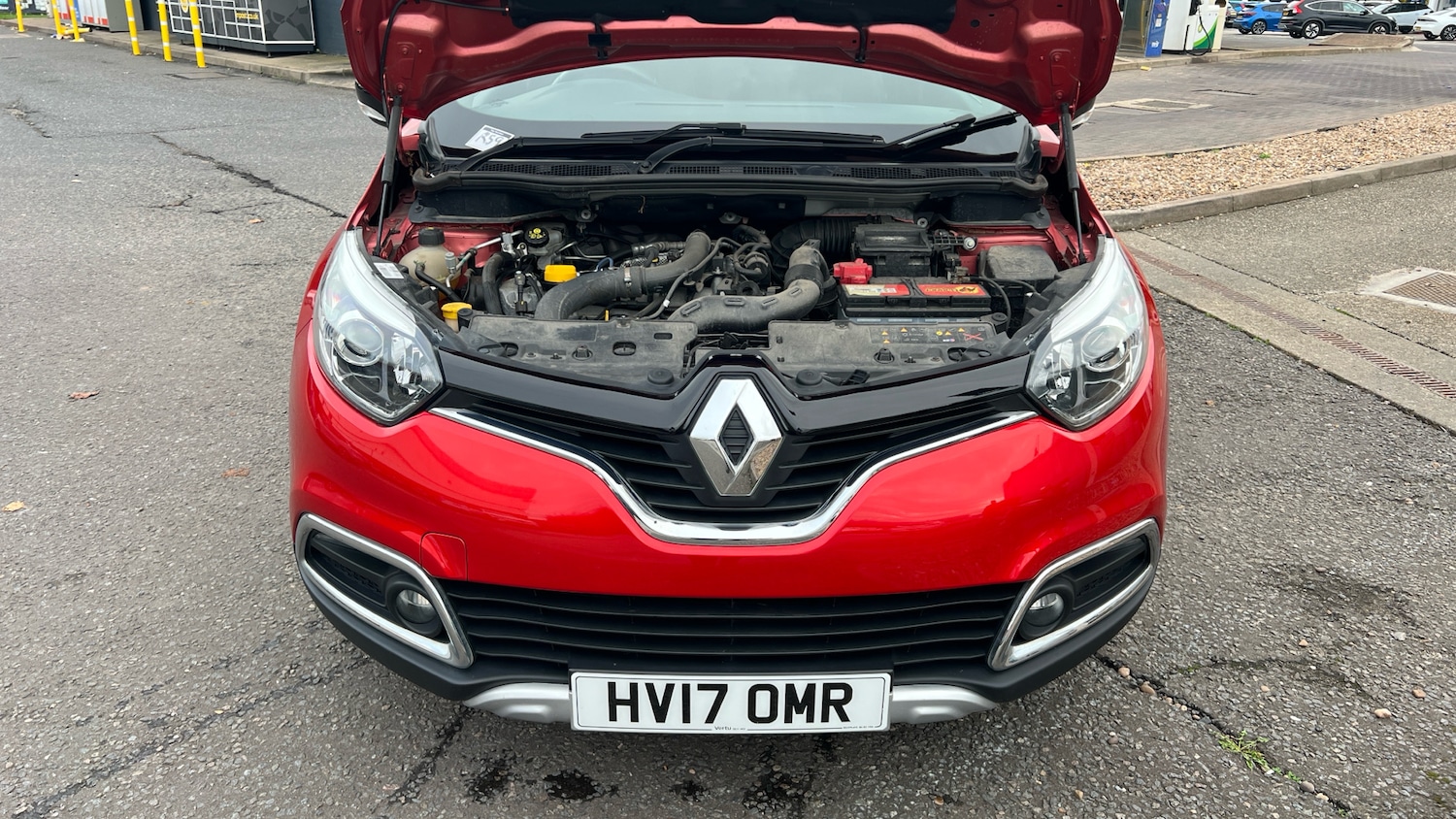 Used Renault Captur 2017 for sale - 76449516: Photo 8