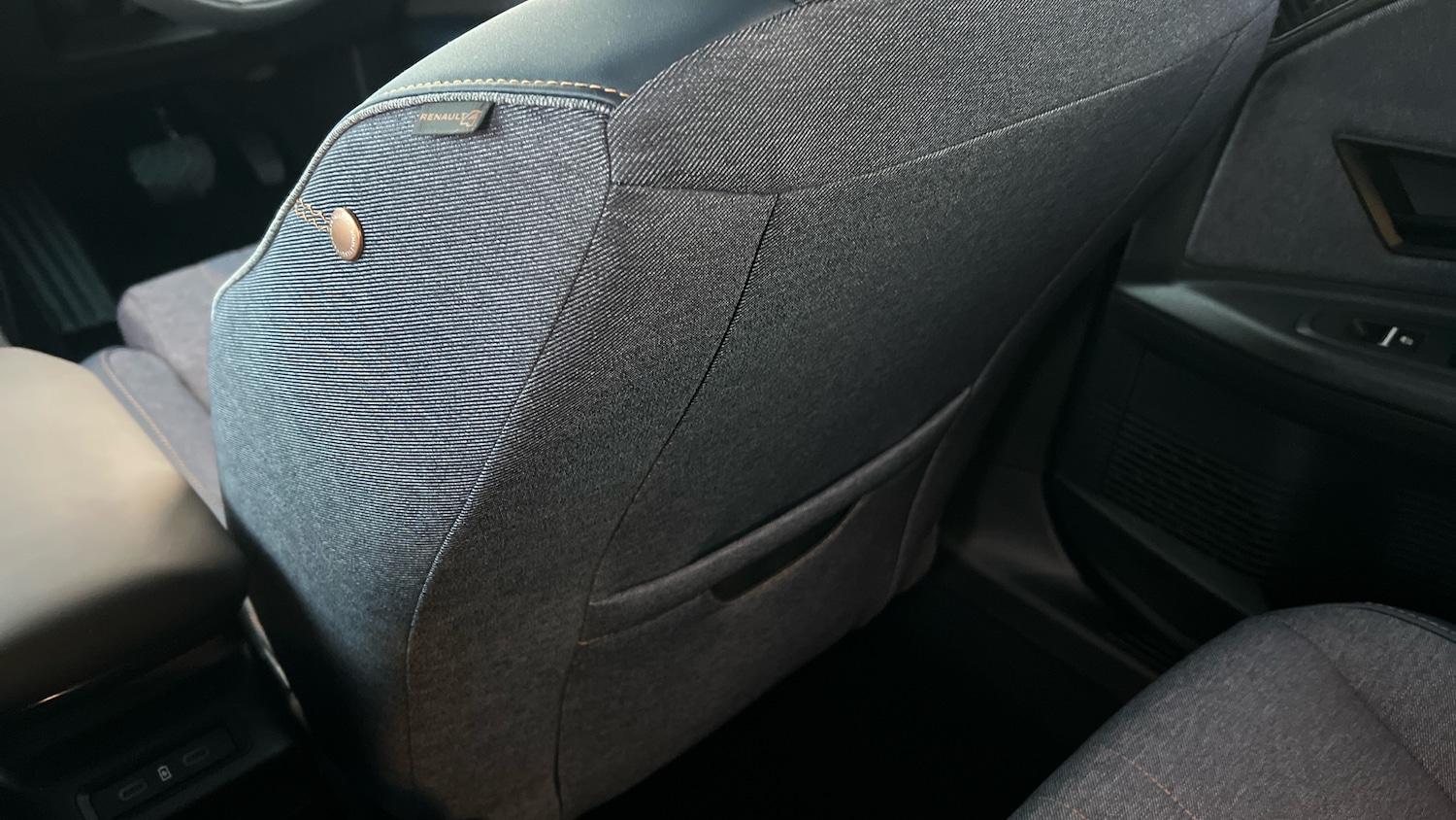 Used Renault 4 2025 for sale - 77418233: Photo 31