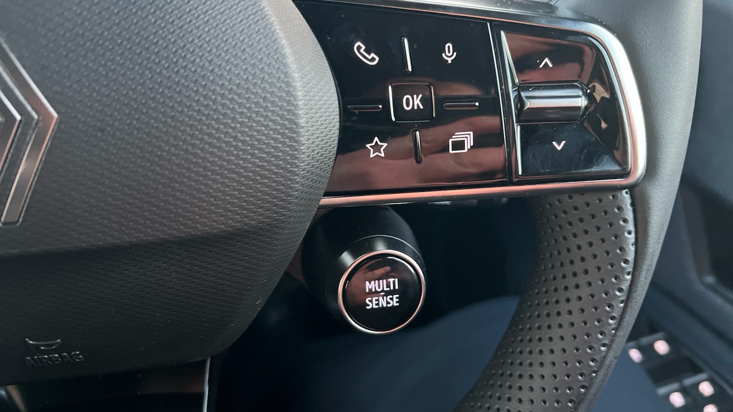 Used Renault 4 2025 for sale - 77418233: Photo 40