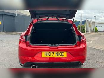 Used Renault Megane 2017 for sale - 78521383: Photo