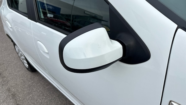 Used Dacia Sandero 2019 for sale - 76120107: Photo 42