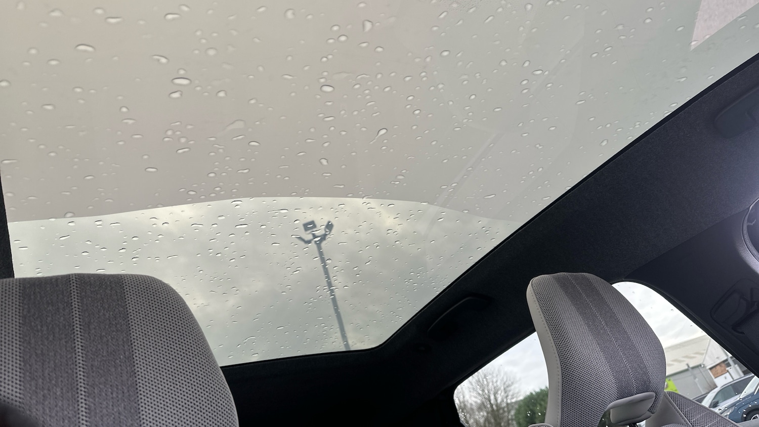 Used Renault Scenic E-Tech 2025 for sale - 77323827: Photo 31