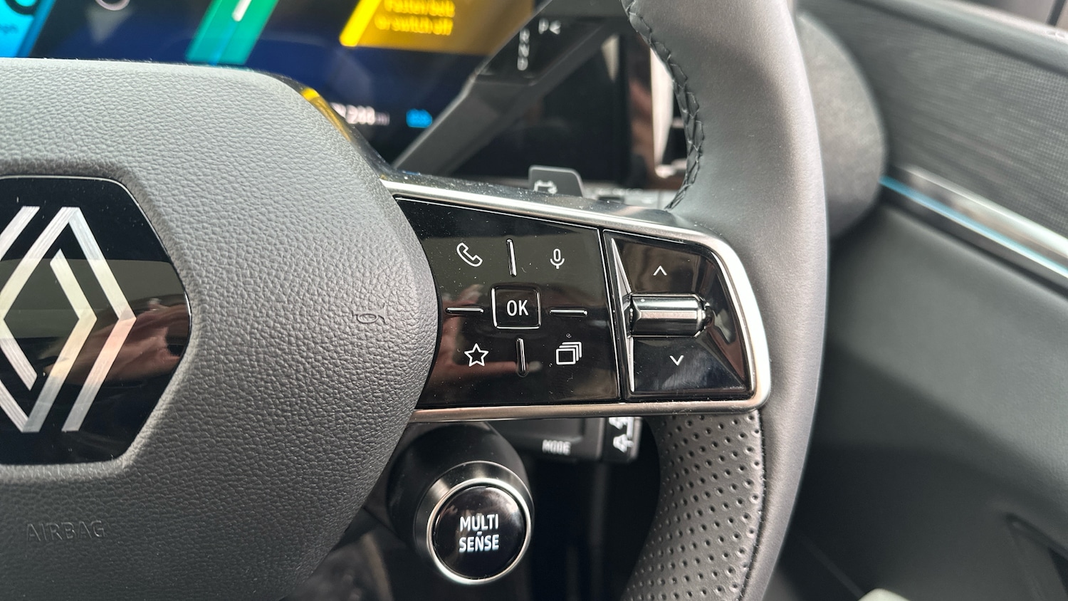 Used Renault Scenic E-Tech 2025 for sale - 77323827: Photo 33