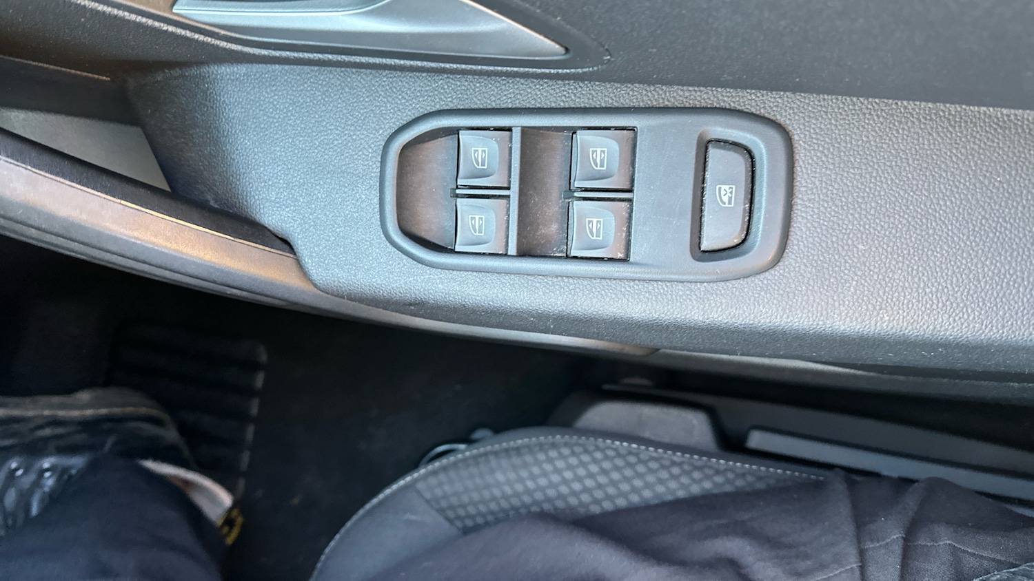 Used Dacia Duster 2023 for sale - 77038752: Photo 21