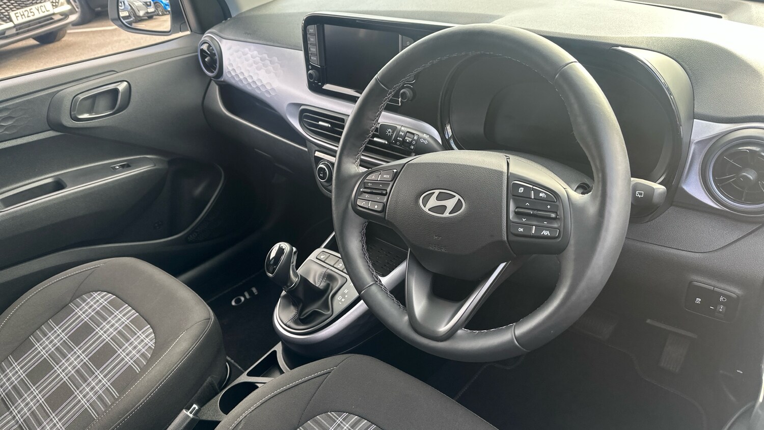 Used Hyundai i10 2024 for sale - 76263179: Photo 11