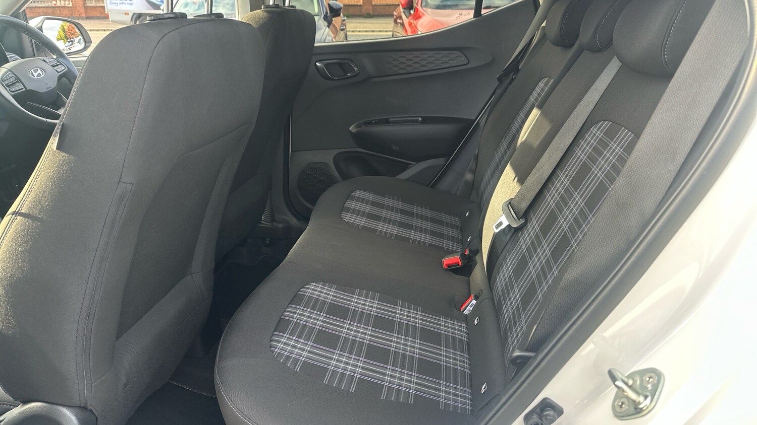 Used Hyundai i10 2024 for sale - 76263179: Photo 16