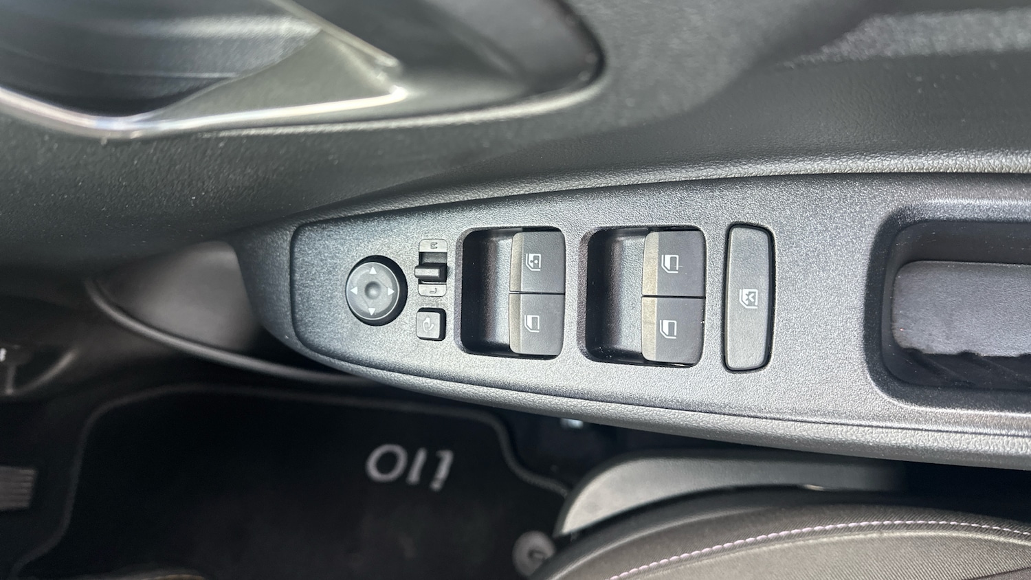 Used Hyundai i10 2024 for sale - 76263179: Photo 30