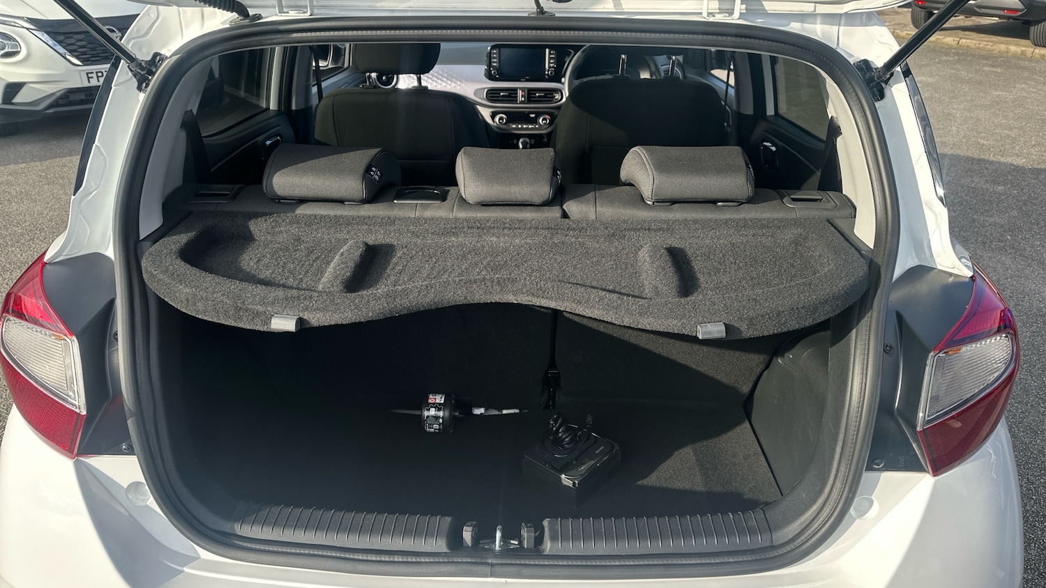Used Hyundai i10 2024 for sale - 76263179: Photo 4