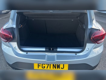 Used Dacia Sandero Stepway 2021 for sale - 76808041: Photo