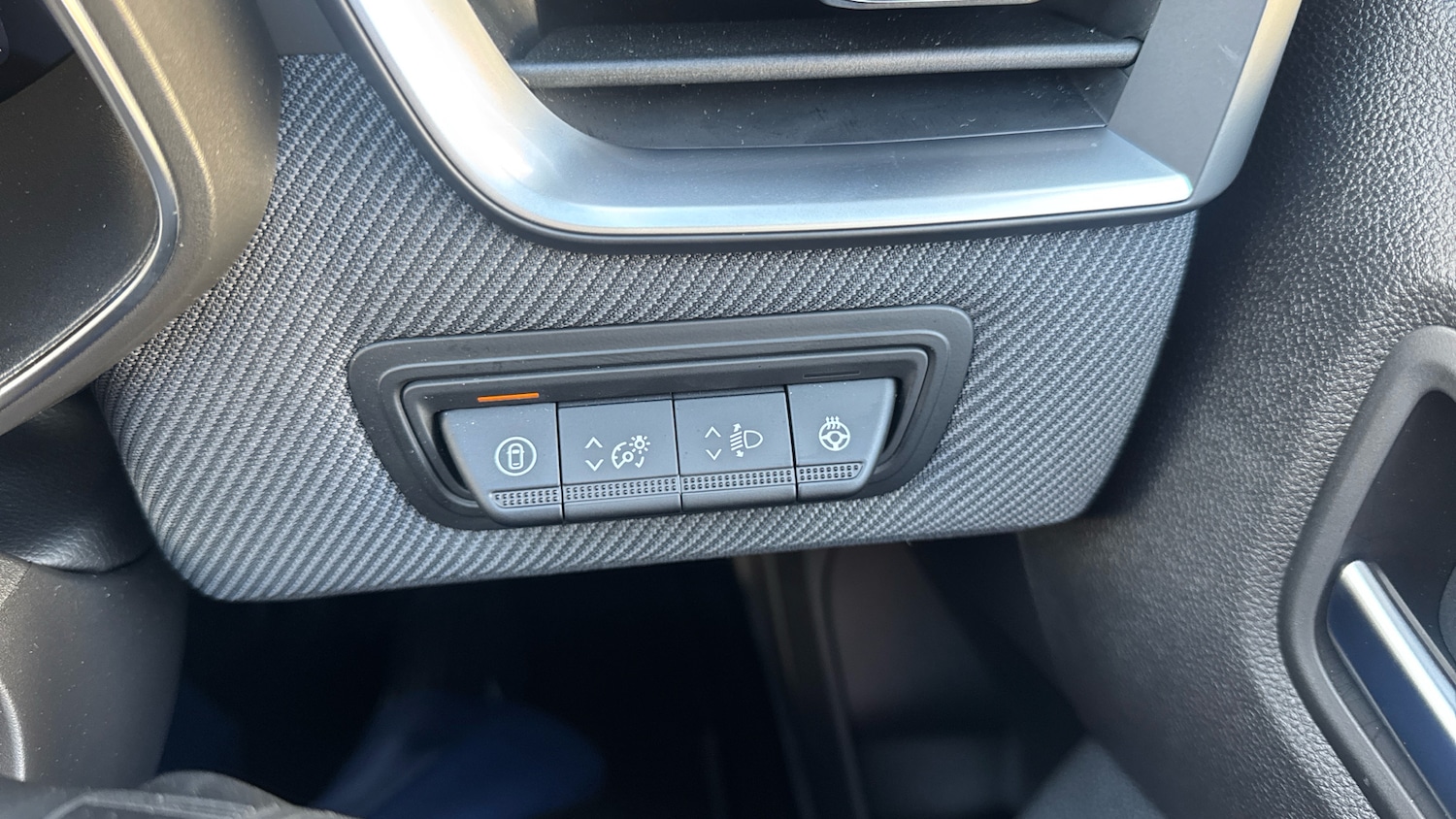 Used Renault Clio 2025 for sale - 77568300: Photo 28