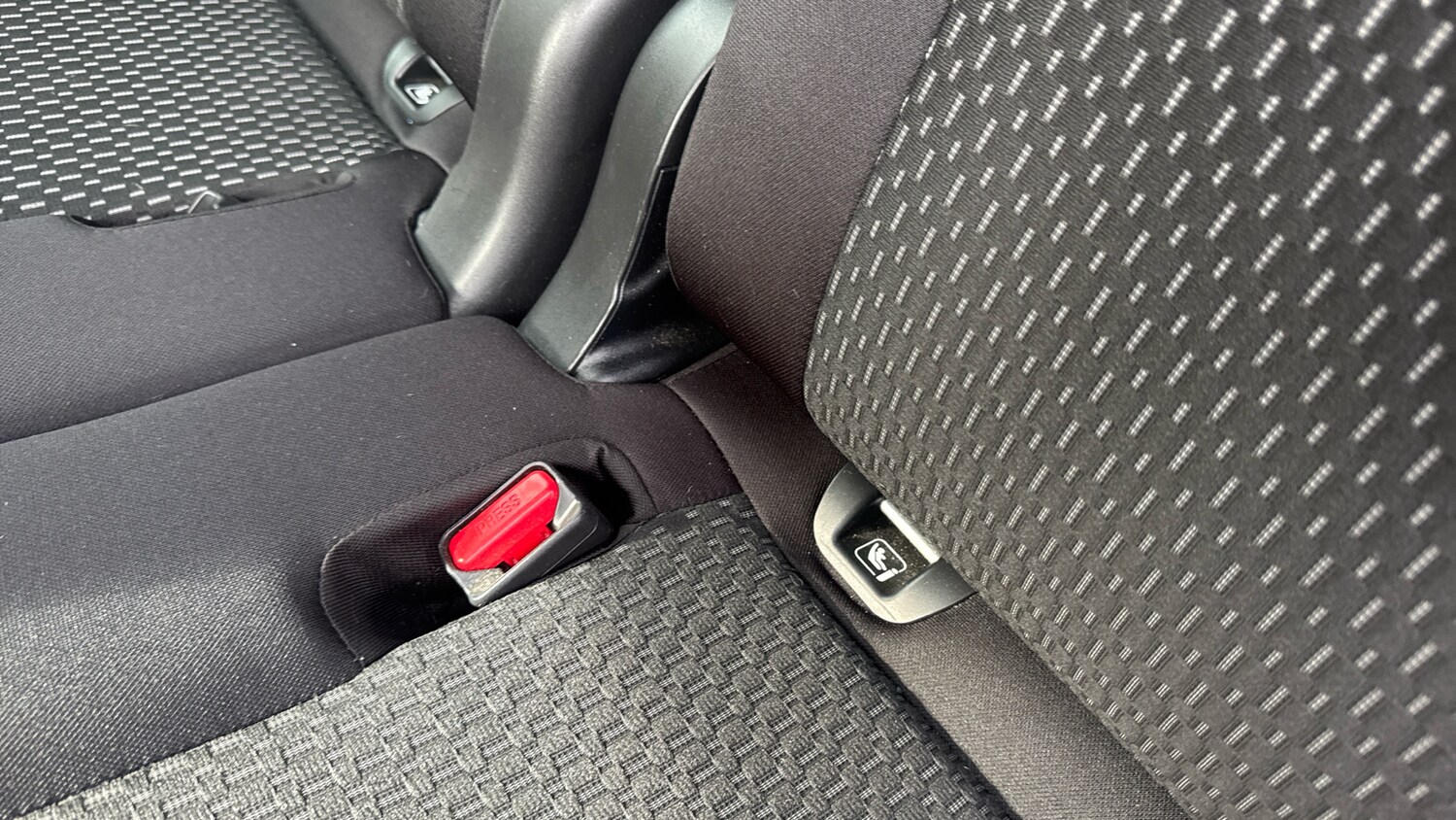 Used Suzuki Ignis 2023 for sale - 78210674: Photo 17