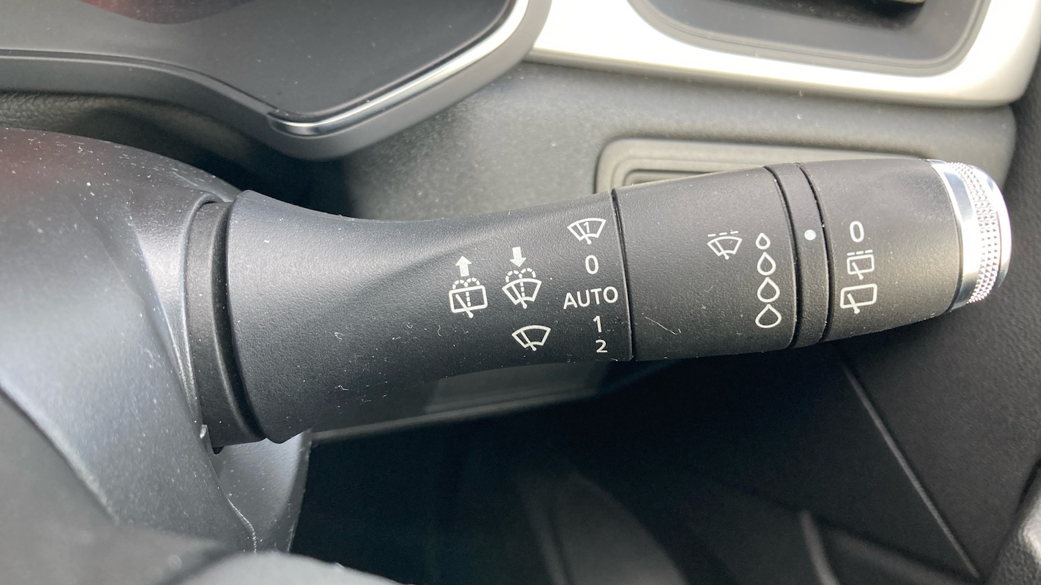 Used Renault Captur 2021 for sale - 76650962: Photo 25