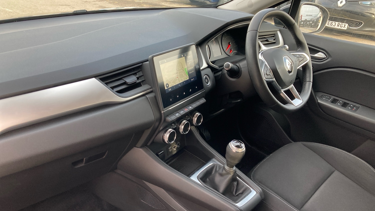 Used Renault Captur 2021 for sale - 76650962: Photo 9