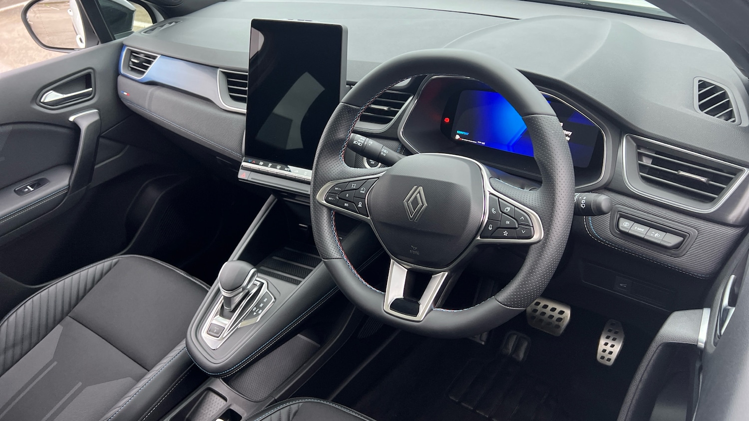 Used Renault Other 2025 for sale - 76963203: Photo 11