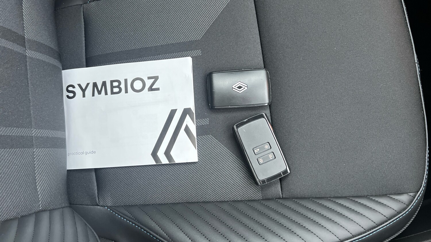 Used Renault Other 2025 for sale - 76963203: Photo 19