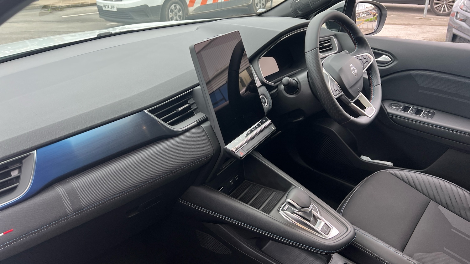 Used Renault Other 2025 for sale - 76963203: Photo 9