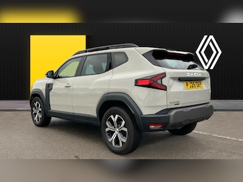 Used Dacia Duster 2025 for sale - 76782521: Photo