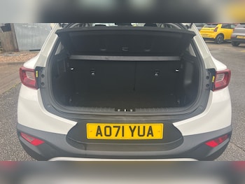 Used Kia Stonic 2021 for sale - 78284530: Photo