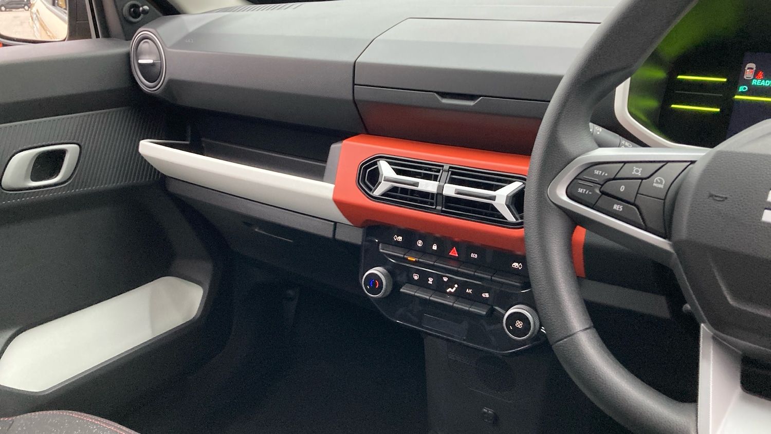Used Dacia Spring 2025 for sale - 76343892: Photo 14