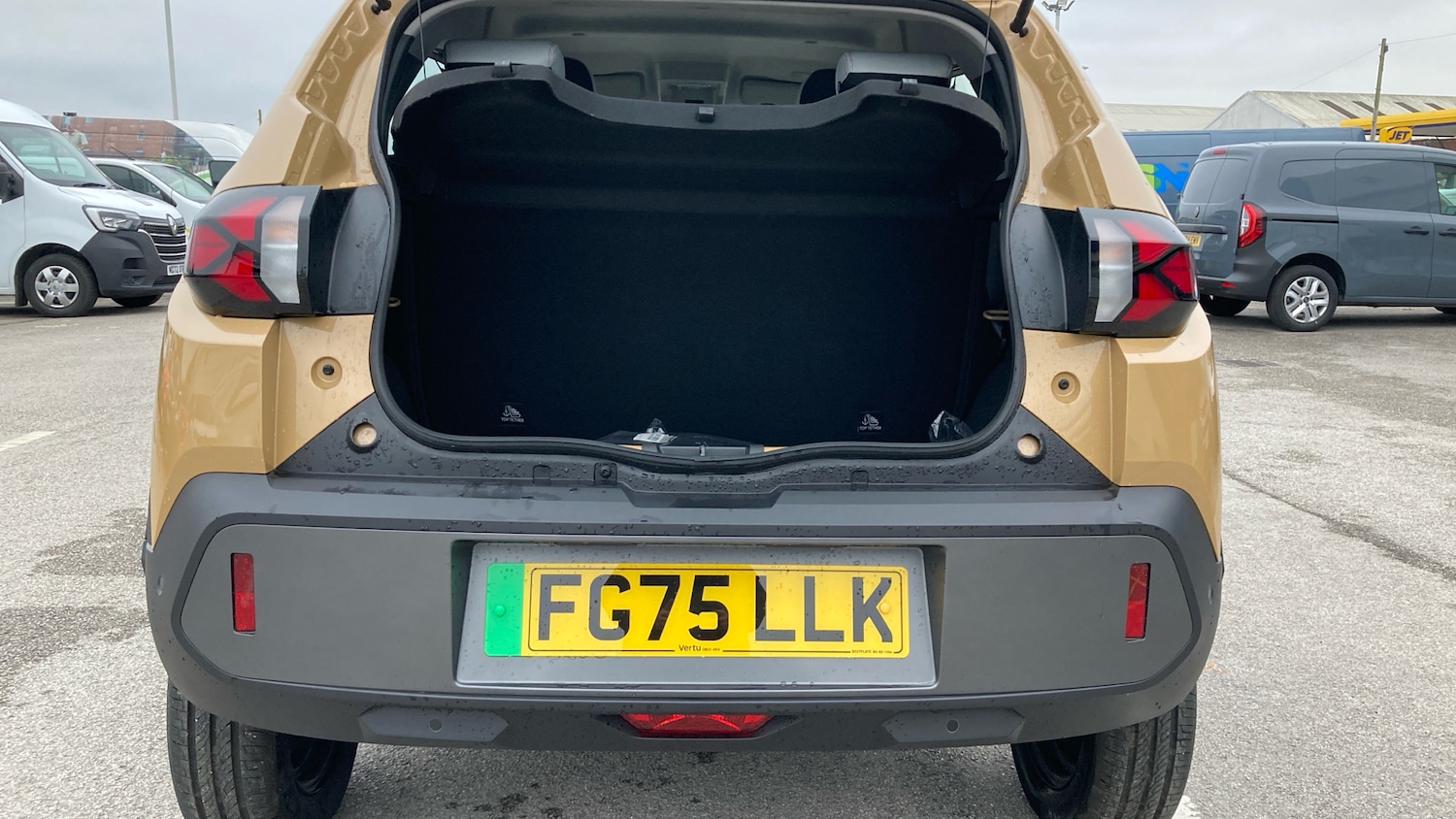 Used Dacia Spring 2025 for sale - 76343892: Photo 4