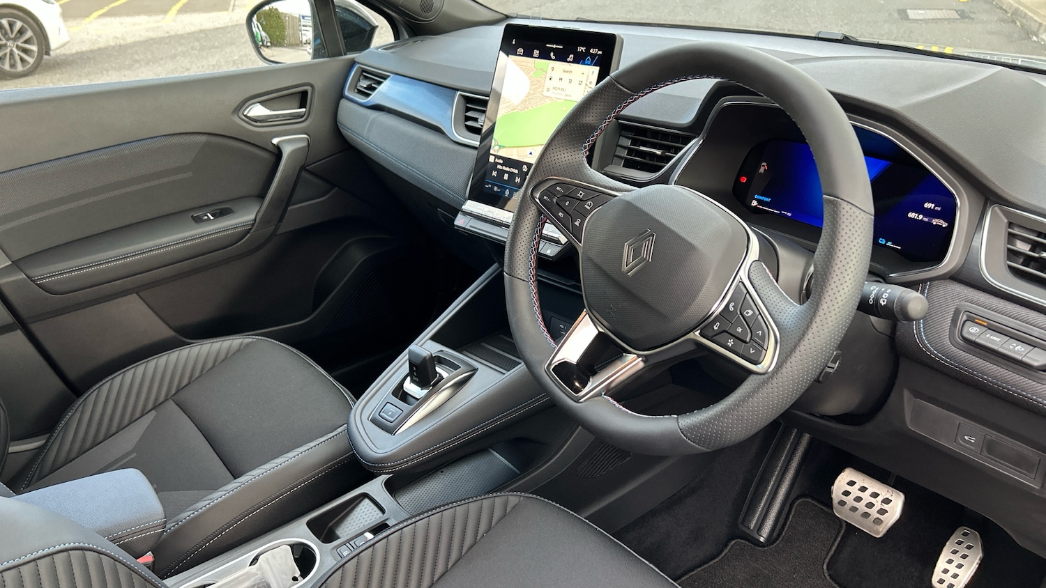 Used Renault Other 2025 for sale - 76449512: Photo 11