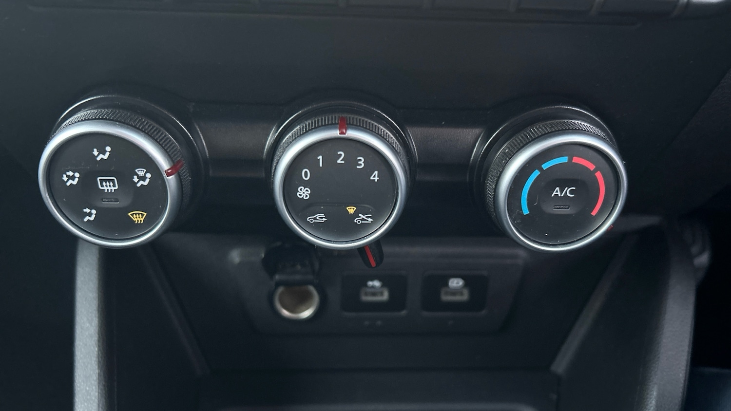 Used Dacia Duster 2022 for sale - 77004298: Photo 31