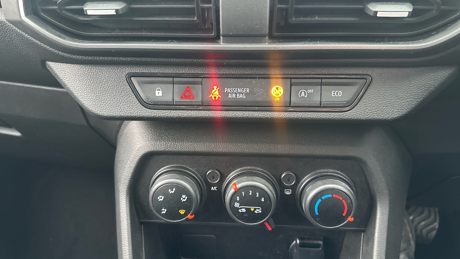 Used Dacia Sandero 2023 for sale - 77616605: Photo 25