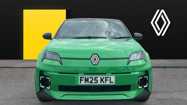 Used Renault 5 2025 for sale - 76159887: Photo 3