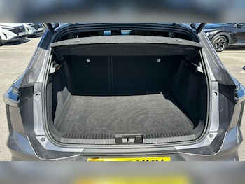 Used Renault Other 2025 for sale - 78242611: Photo