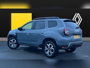 Used Dacia Duster 2023 for sale - 77079438: Photo