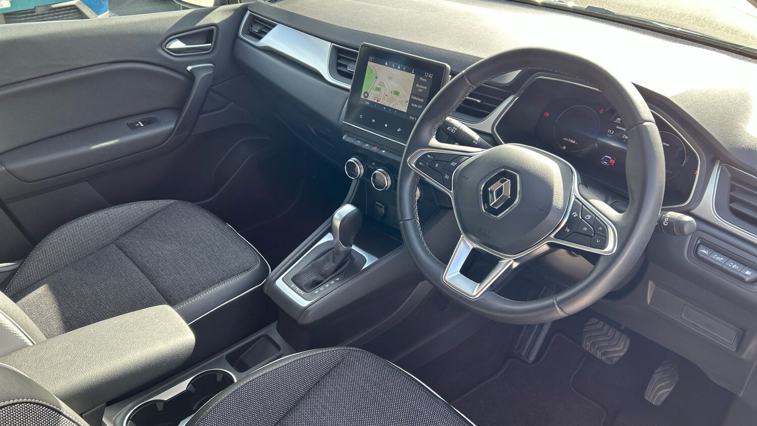 Used Renault Captur 2023 for sale - 77984770: Photo 11