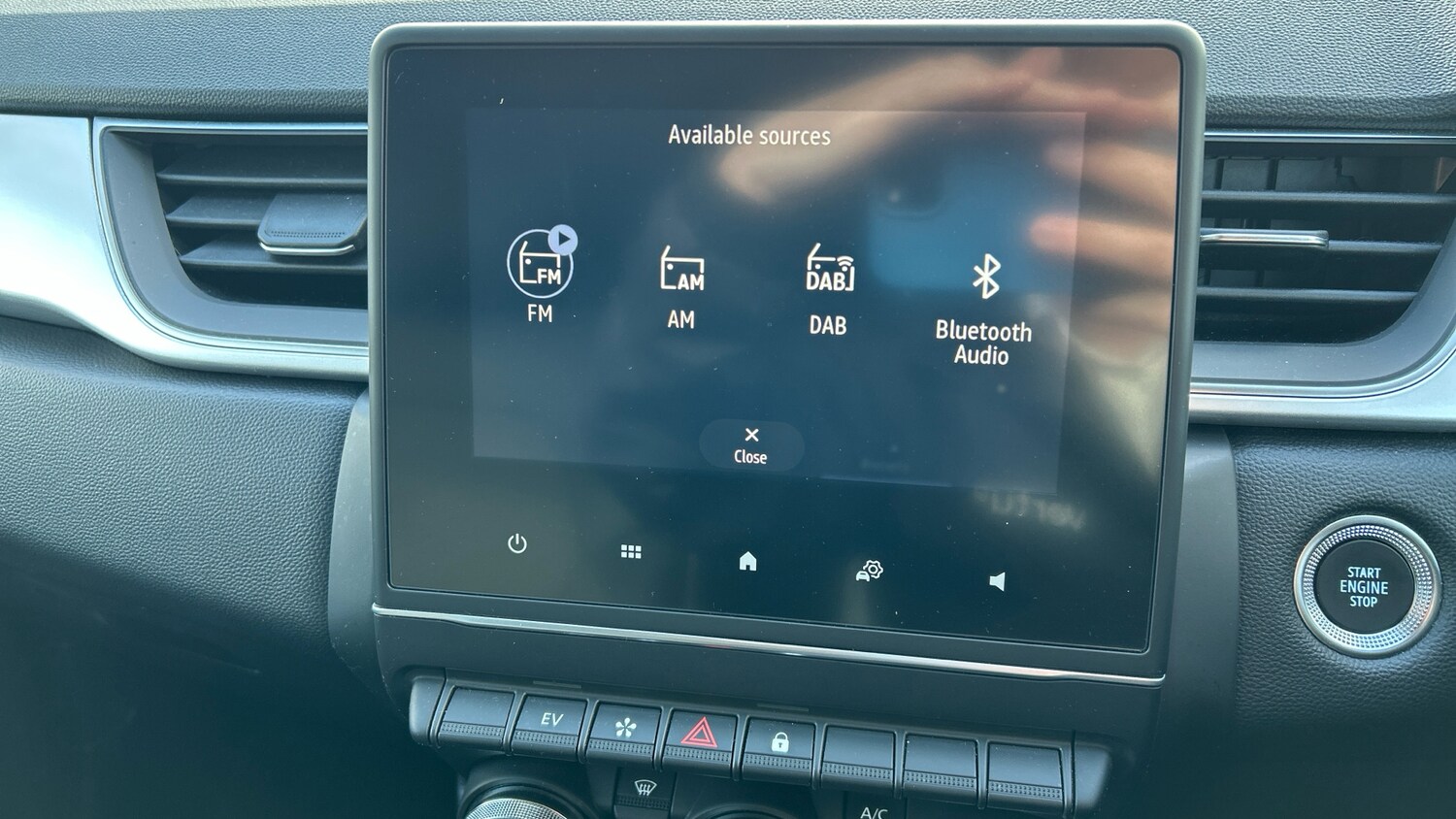 Used Renault Captur 2023 for sale - 77984770: Photo 30