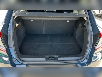 Used Renault Captur 2023 for sale - 77984770: Photo