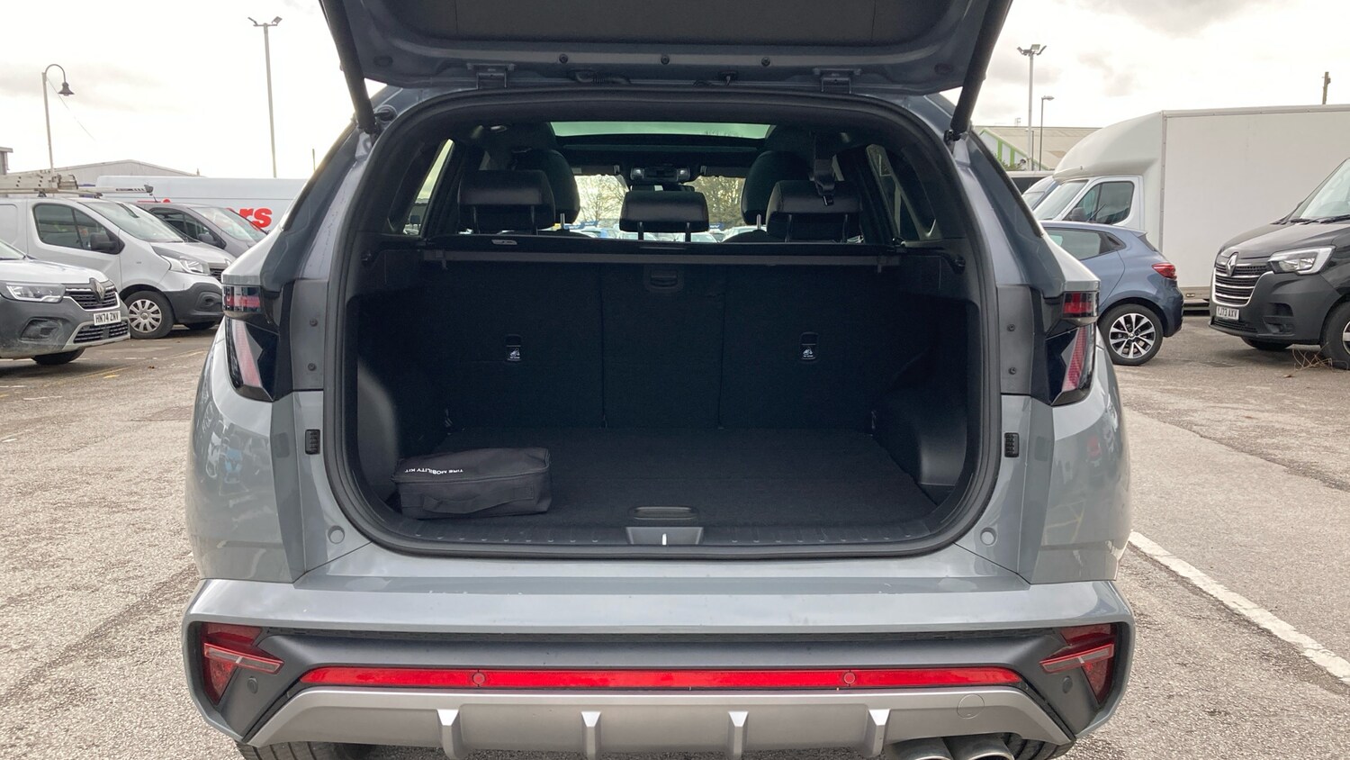 Used Hyundai TUCSON 2022 for sale - 76428607: Photo 4