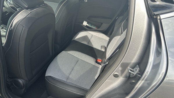 Used Renault Clio 2025 for sale - 76159880: Photo 16